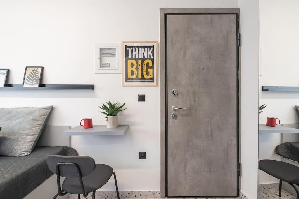 Tiny Apartment Atenas Exterior foto